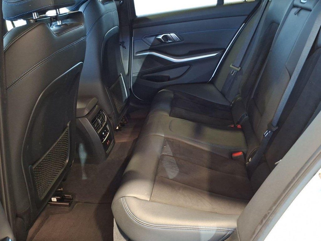 BMW 318 d 48V Touring Msport Aut. - 11