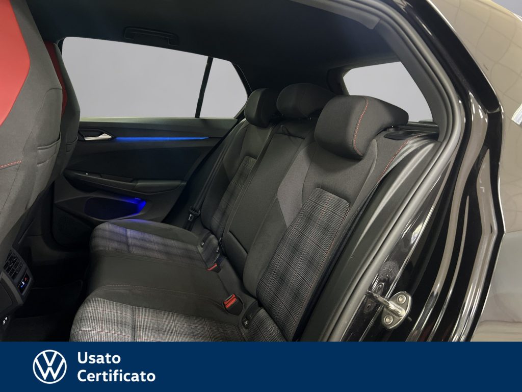VOLKSWAGEN Golf GTI 2.0 tsi gti 245cv dsg - 23