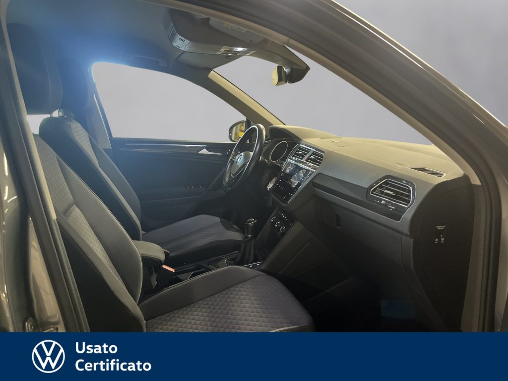 VOLKSWAGEN Tiguan 1.5 tsi sport 130cv - 6