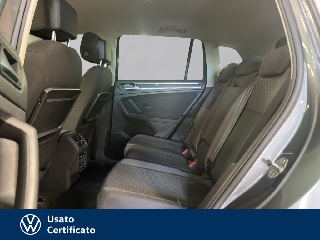 VOLKSWAGEN Tiguan 1.5 tsi sport 130cv - 12