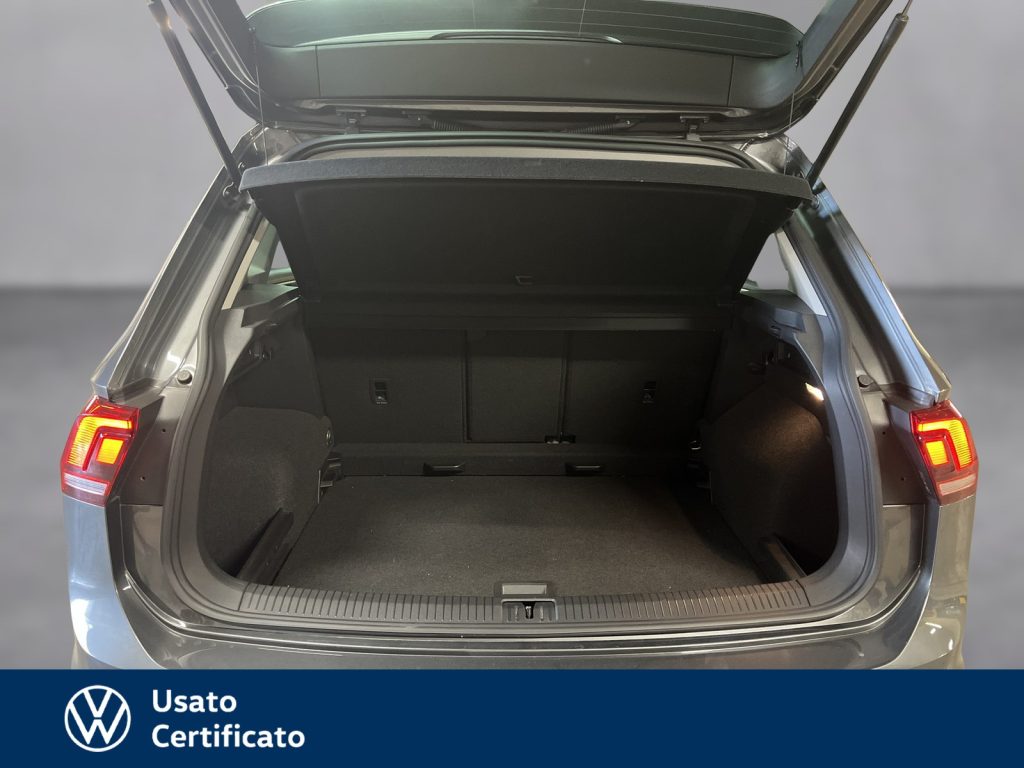 VOLKSWAGEN Tiguan 1.5 tsi sport 130cv - 17
