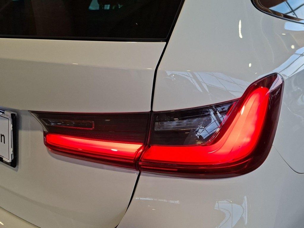 BMW 318 d 48V Touring Msport Aut. - 7