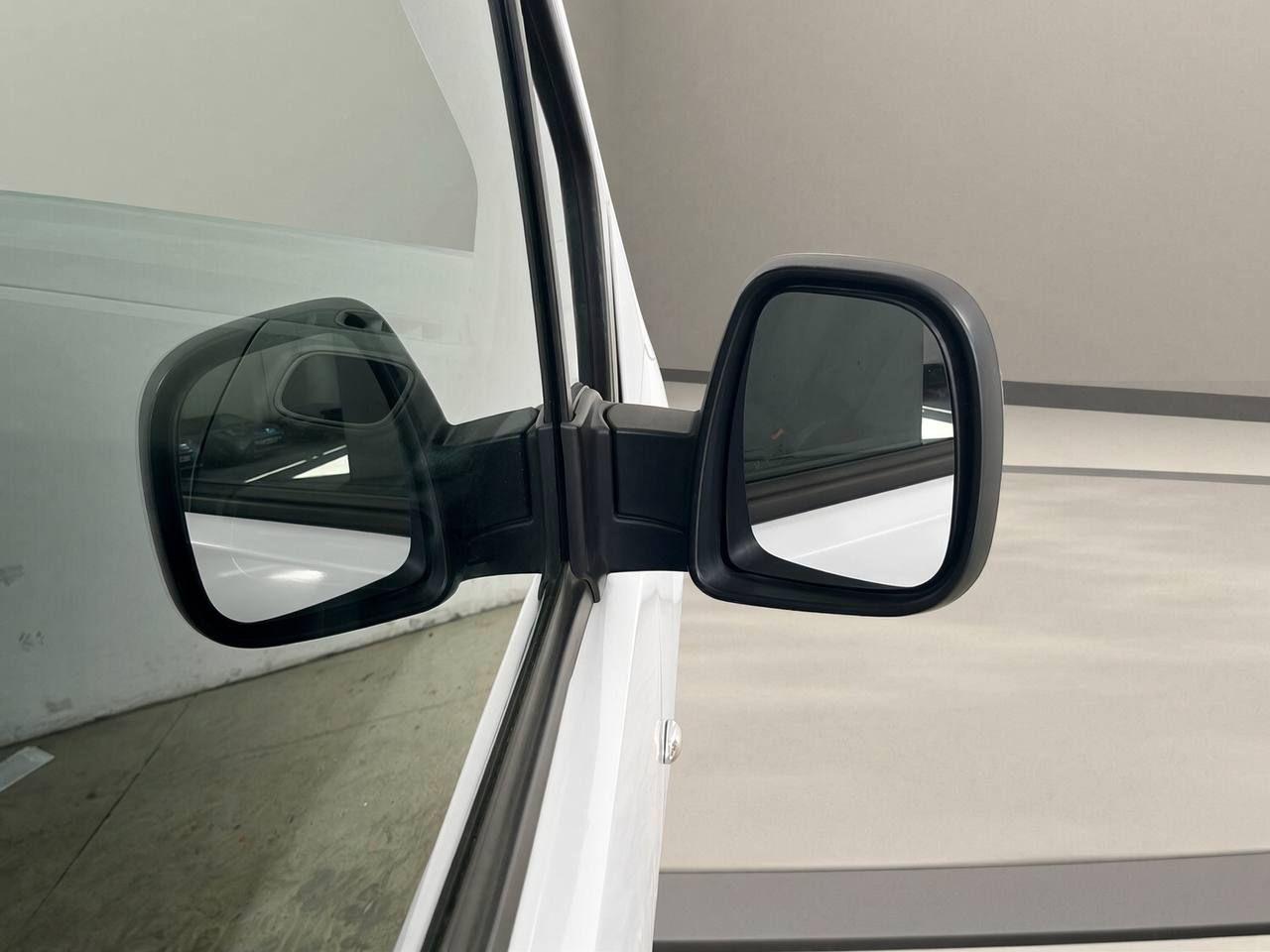 PEUGEOT Partner BlueHDi 100 PL-DC Furgone Doppia Cabina Mobile - 31