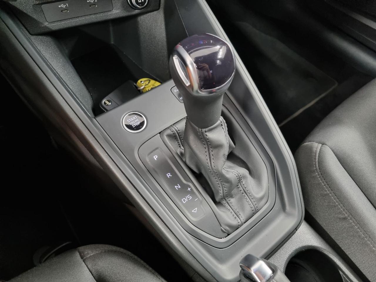 AUDI A1 allstreet 30 TFSI S tronic Identity Contrast - 12