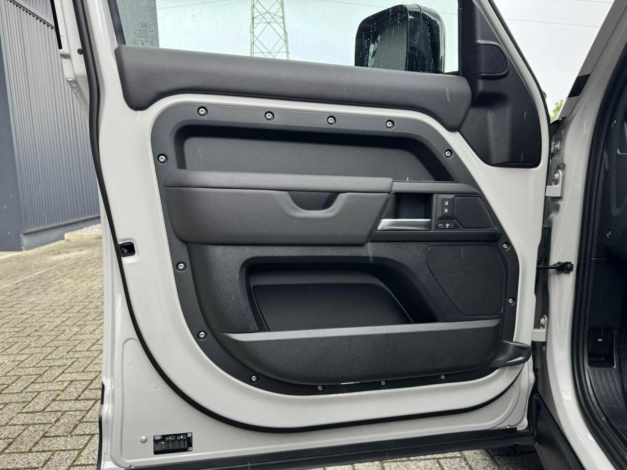 LAND ROVER Defender 110 3.0D I6 350 CV AWD Auto X-Dynamic HSE - 16