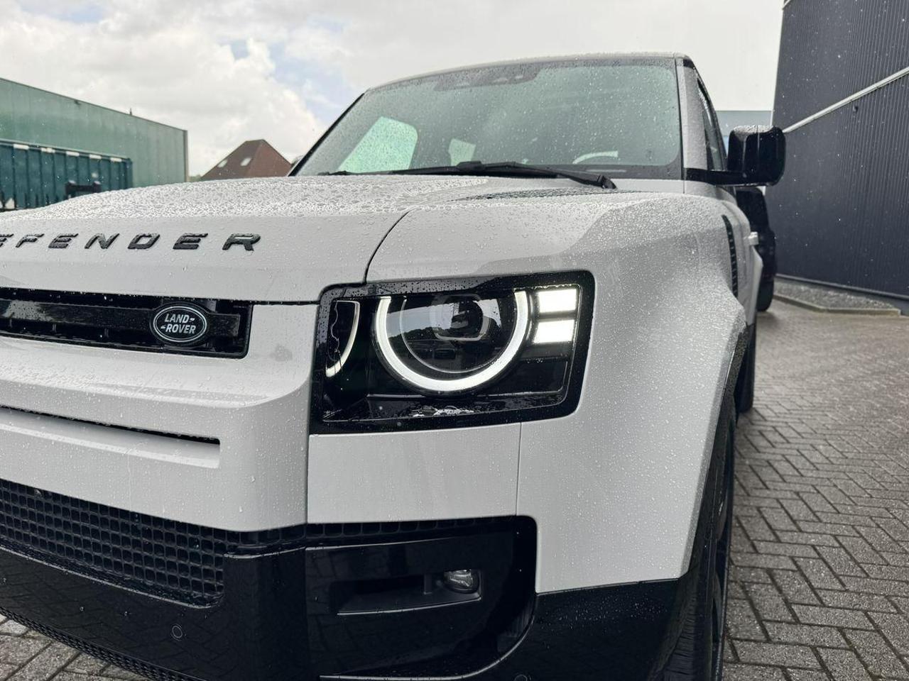 LAND ROVER Defender 110 3.0D I6 350 CV AWD Auto X-Dynamic HSE - 12