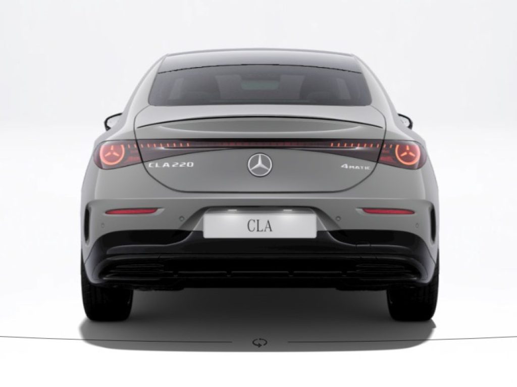 MERCEDES-BENZ CLA 220 4Matic AMG Line Premium - 4
