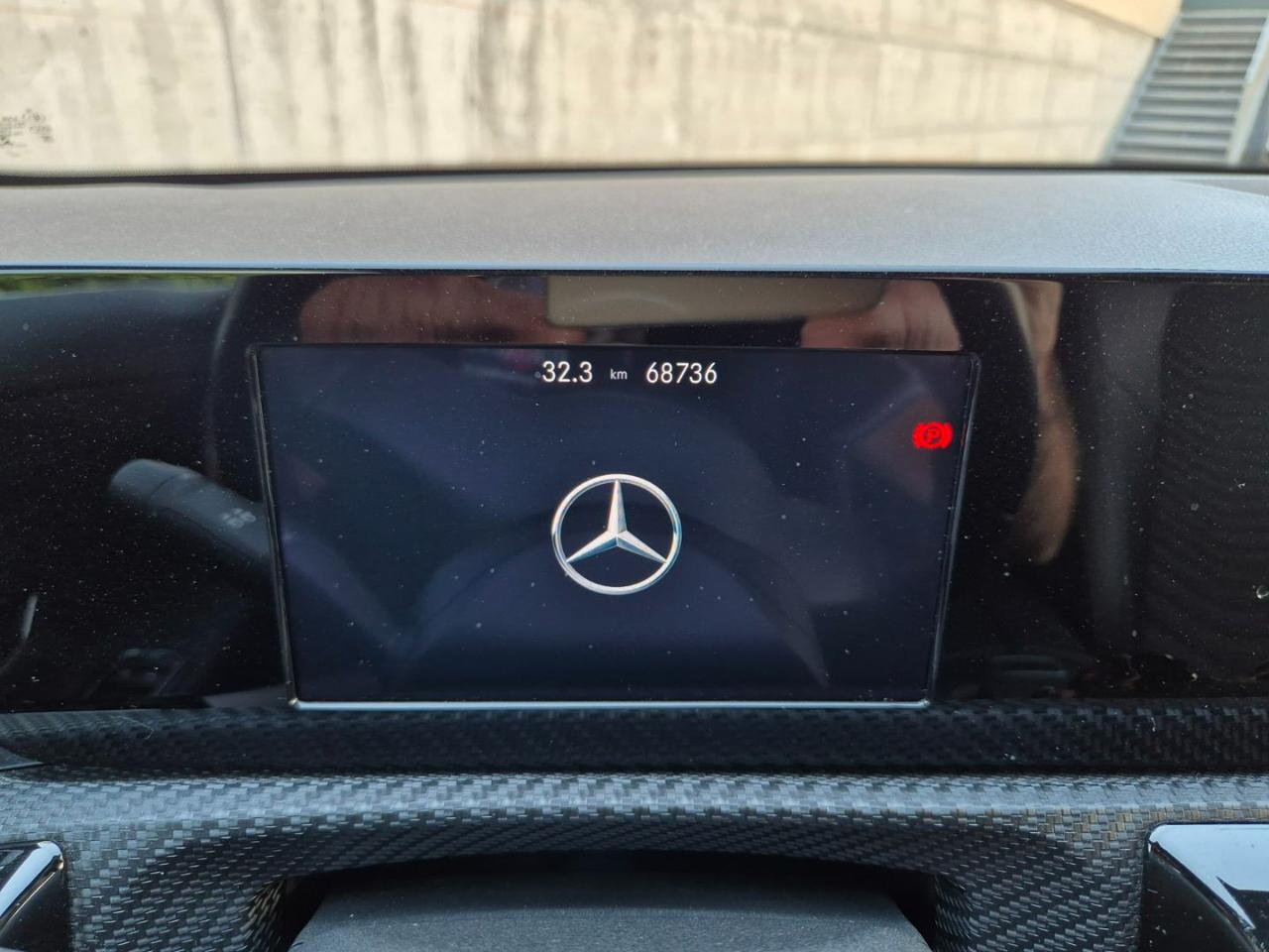 MERCEDES-BENZ A 180 d Business - 17