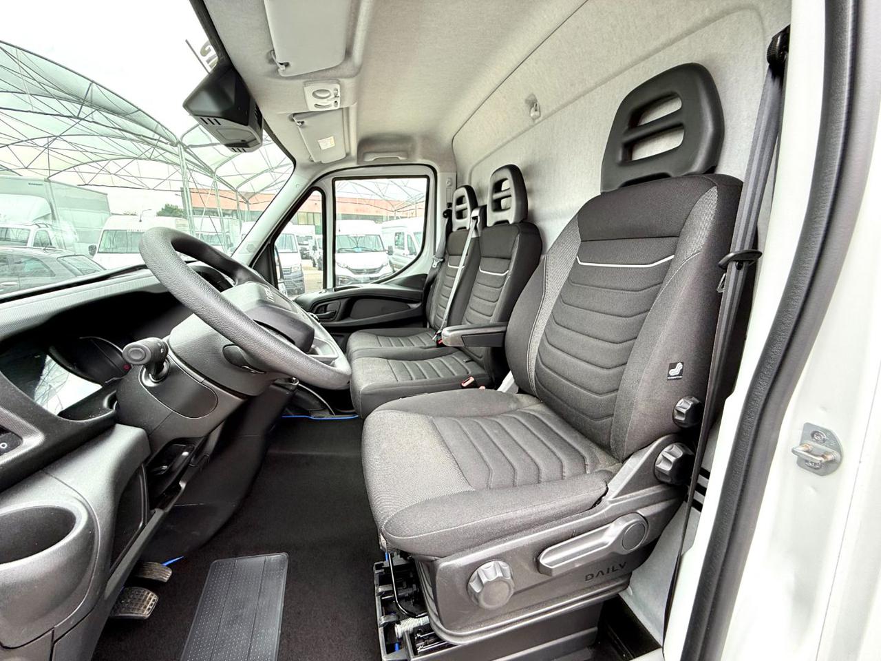 IVECO DAILY  35c160 3.0 - 9