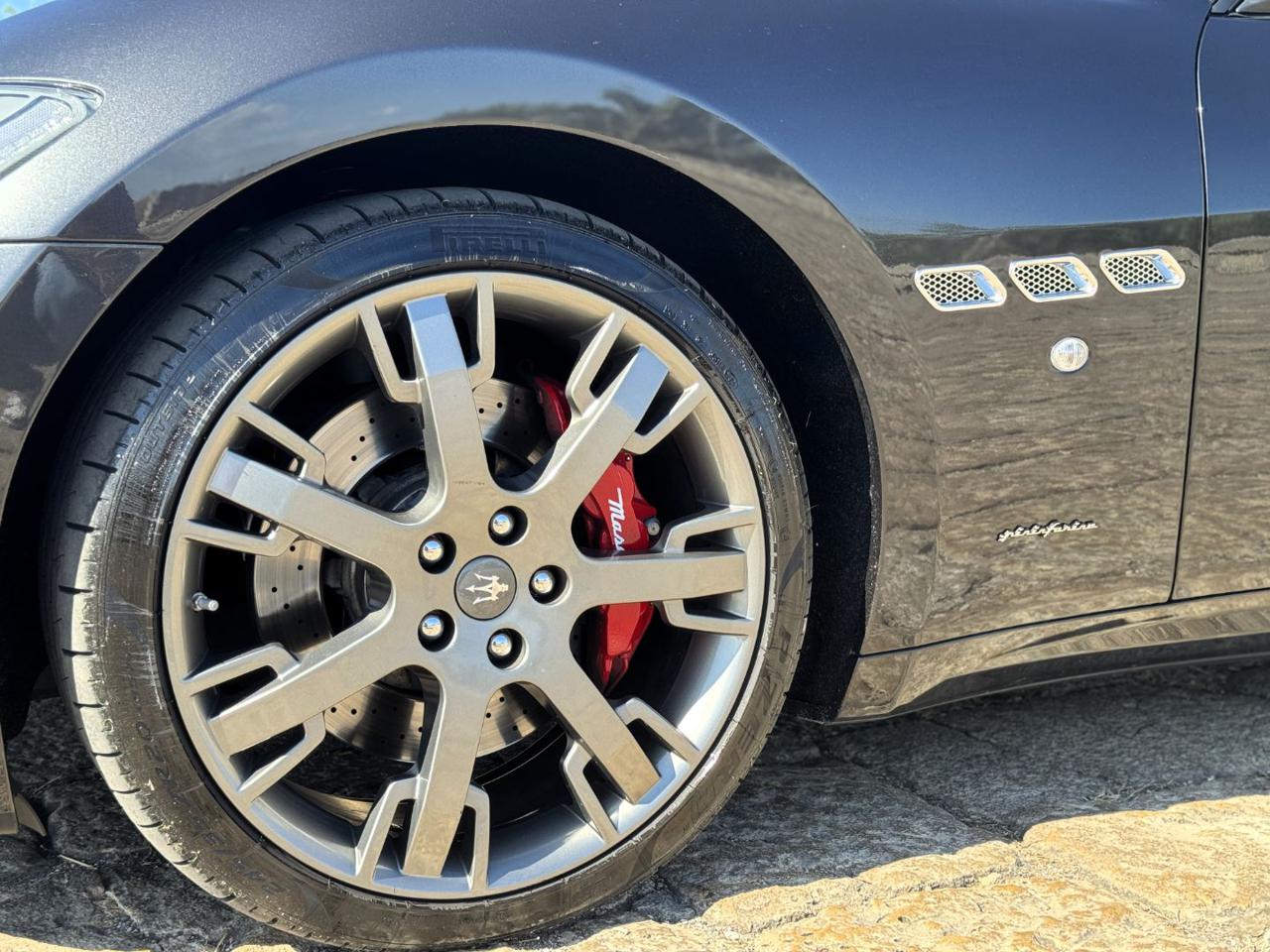 MASERATI GranCabrio 4.7 V8 Sport (Solo 29.650 Km Certificati Maserati) - 33