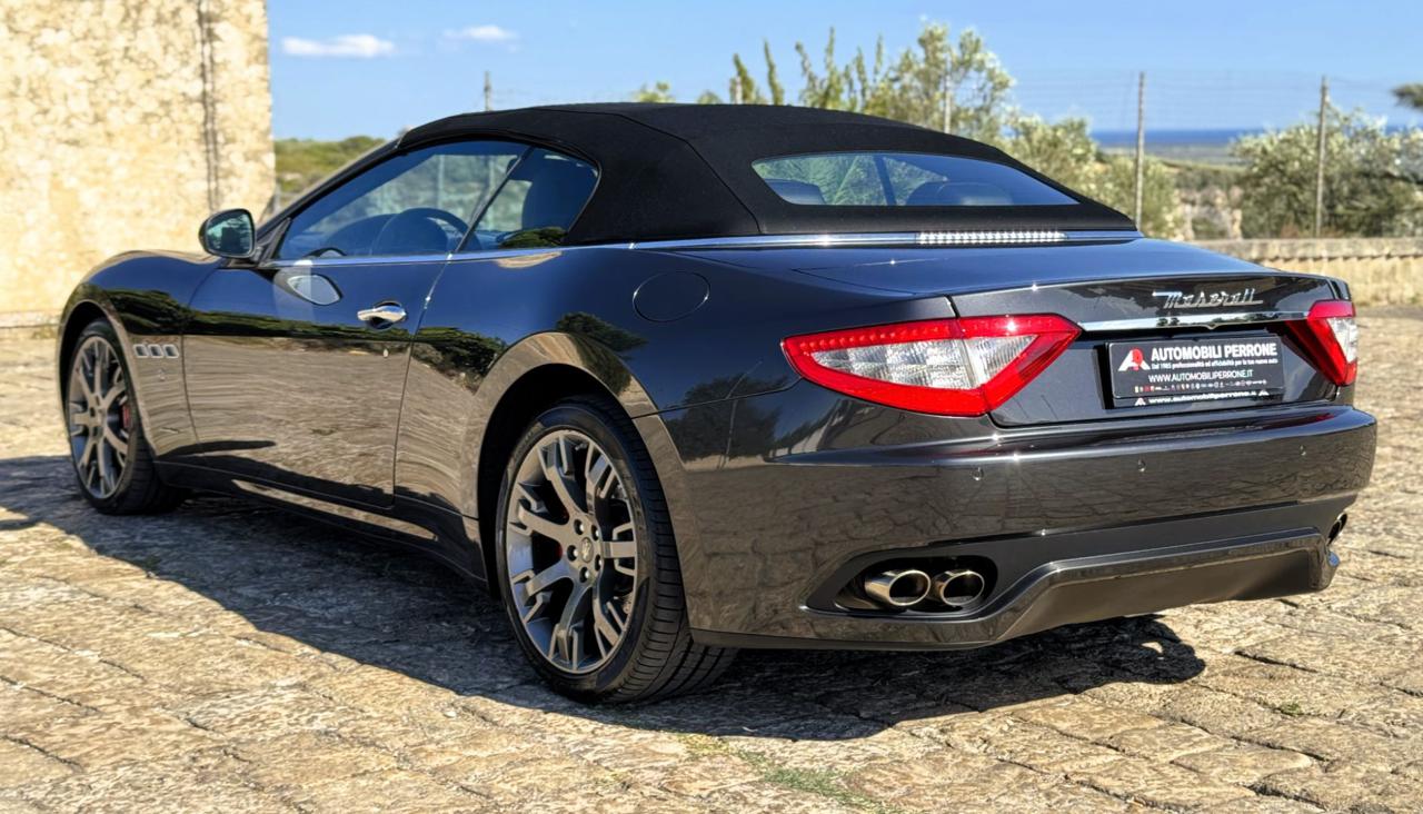 MASERATI GranCabrio 4.7 V8 Sport (Solo 29.650 Km Certificati Maserati) - 38