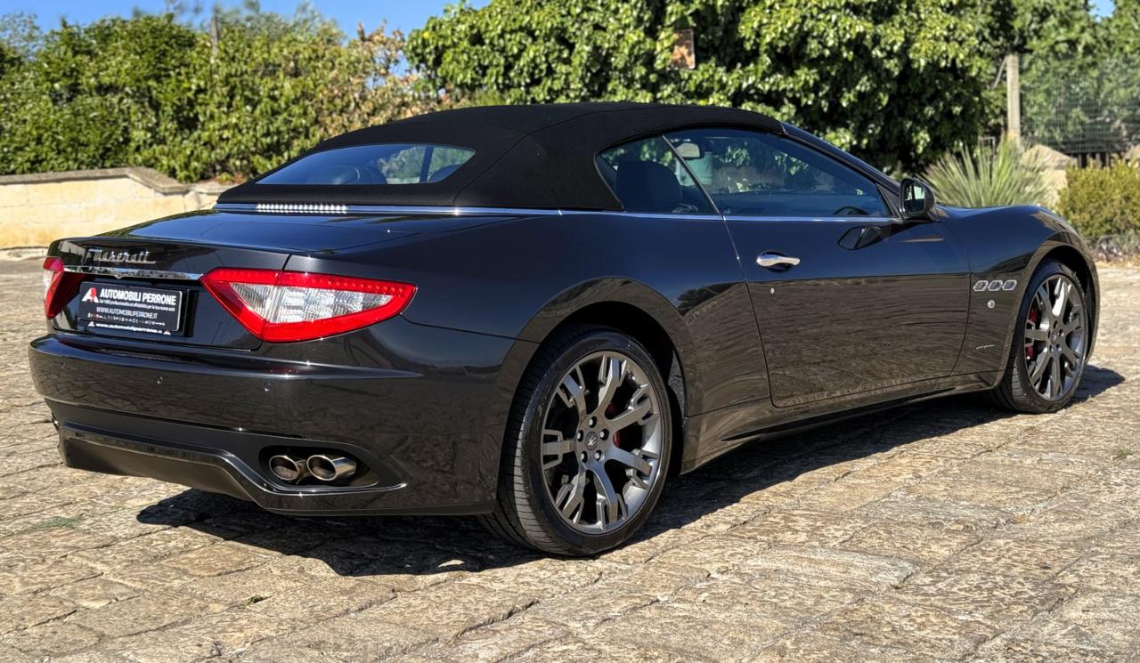 MASERATI GranCabrio 4.7 V8 Sport (Solo 29.650 Km Certificati Maserati) - 40