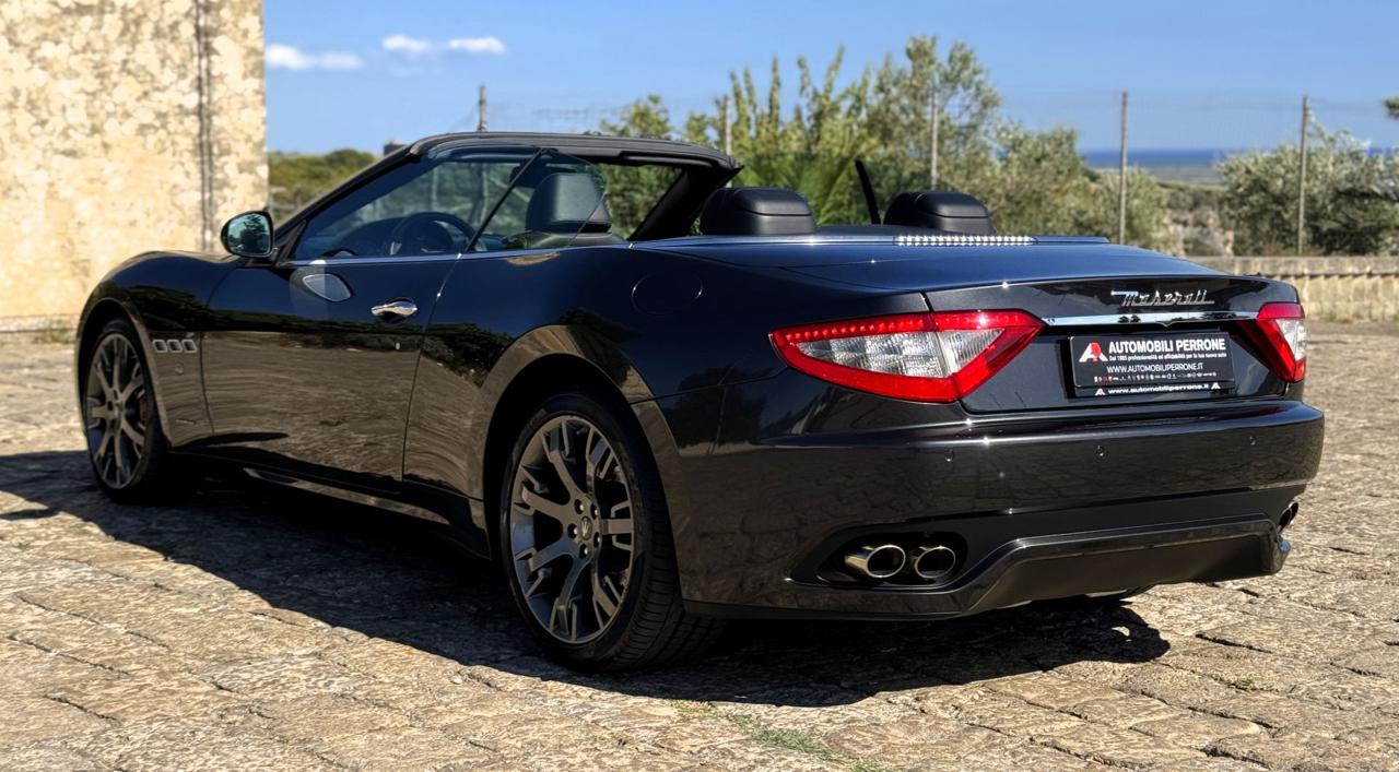 MASERATI GranCabrio 4.7 V8 Sport (Solo 29.650 Km Certificati Maserati) - 34
