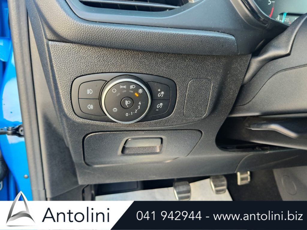 Scopri un'occasione autoFORD Focus 1.5 EcoBlue 120 CV 5p. ST-Lineda Antolini Venezia Mestre (VE)