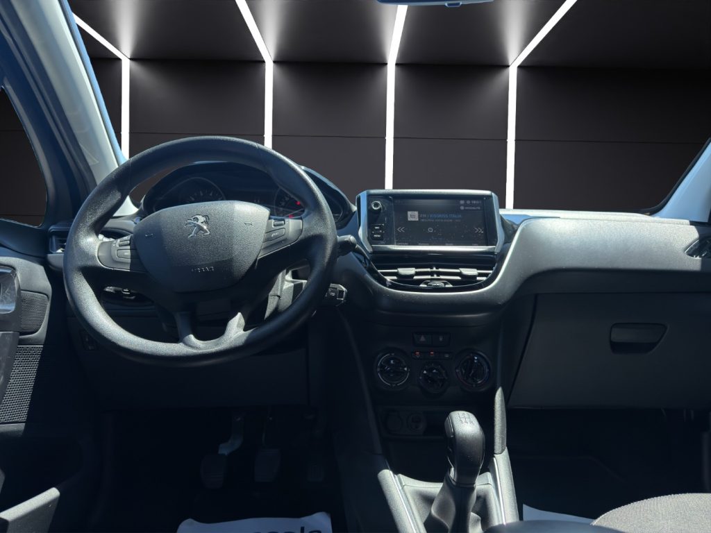 PEUGEOT 208 1° serie PureTech 82 5 porte Active - 14