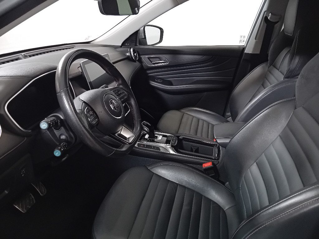 Clicca per ingrandire EHS - Plug-in Hybrid Luxury OFFERTA PROMO!!!!