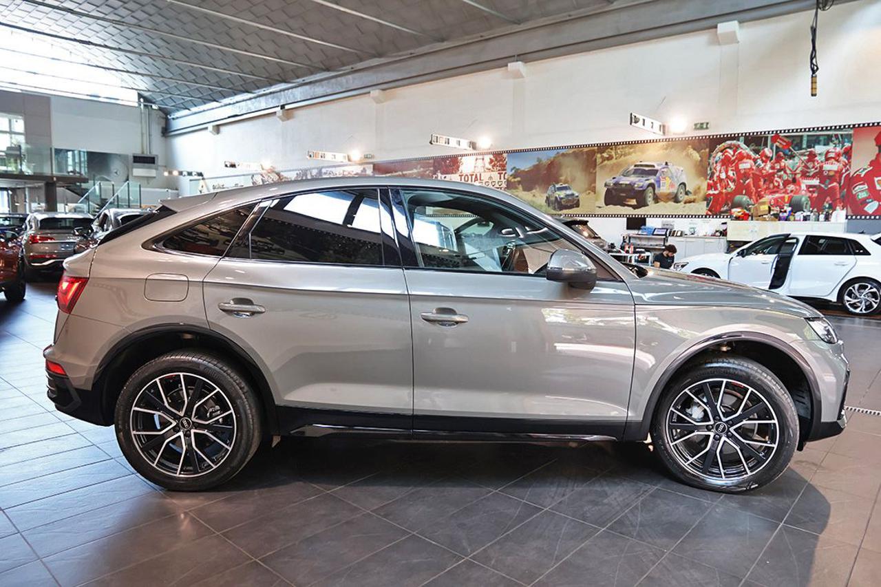 AUDI Q5 40 TDI Sportback Quattro S-Tronic S-Line Plus - 9