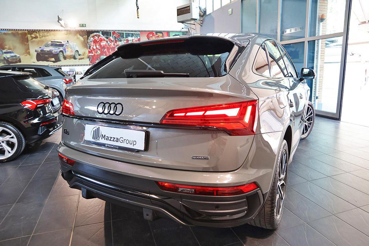 AUDI Q5 40 TDI Sportback Quattro S-Tronic S-Line Plus - 8