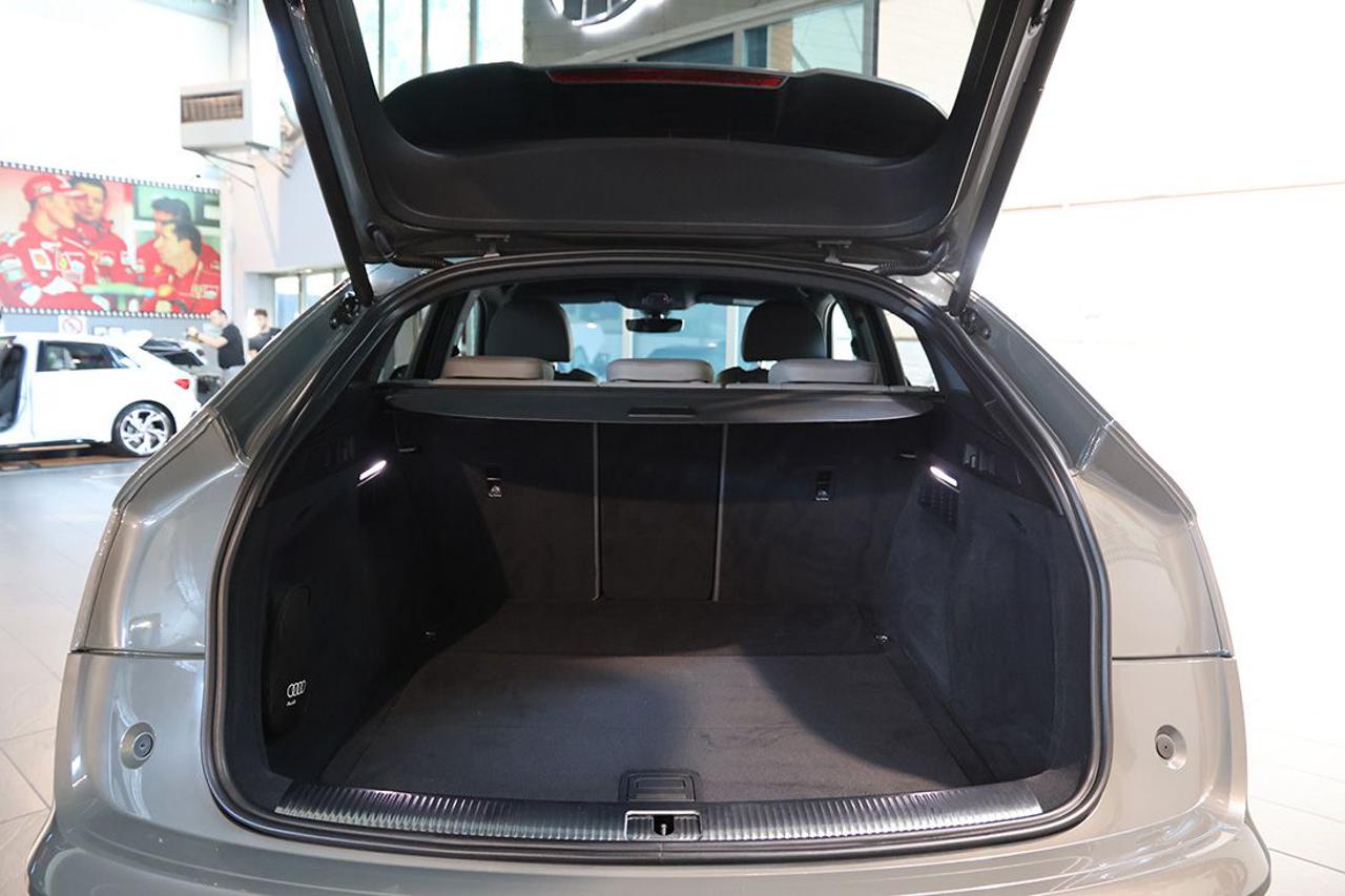 AUDI Q5 40 TDI Sportback Quattro S-Tronic S-Line Plus - 11