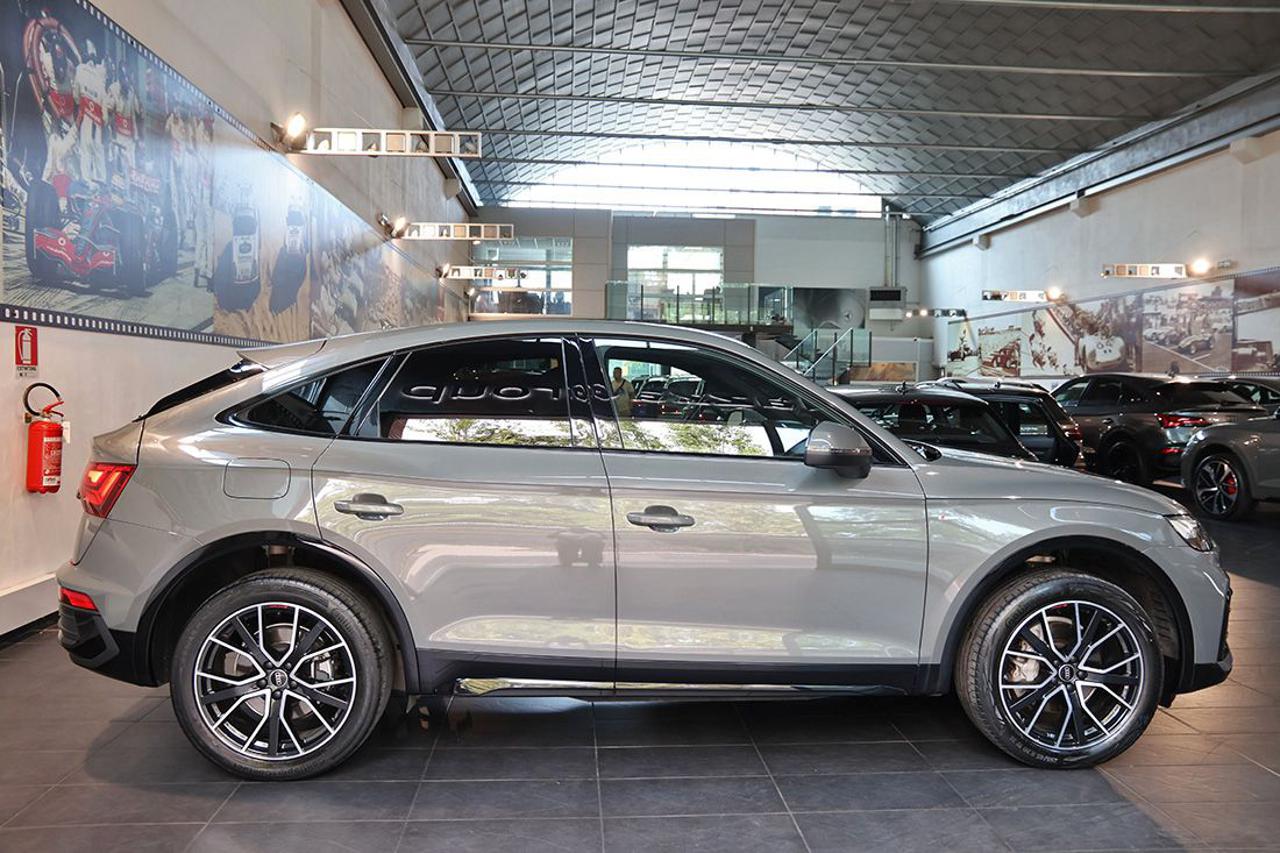 AUDI Q5 40 TDI Sportback Quattro S-Tronic S-Line Plus - 2
