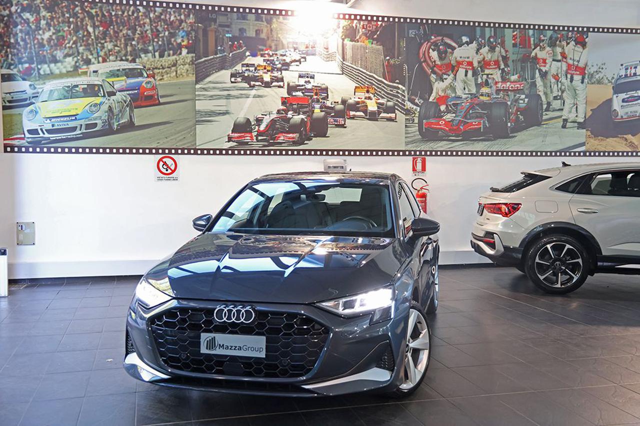 AUDI A3 35 TDI Sportback S-Tronic Business Advanced - 5