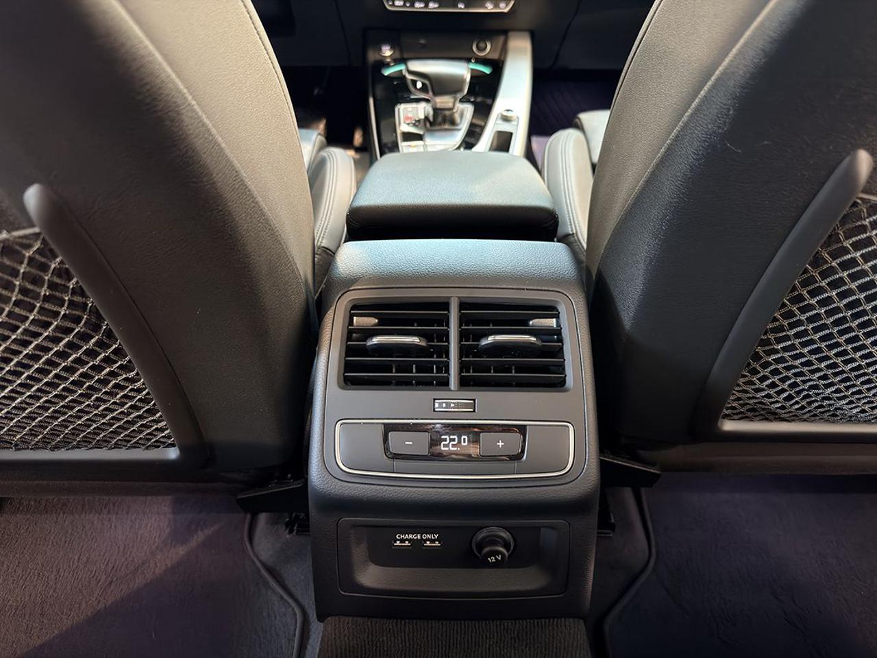 AUDI A4 allroad 40 TDI S-Tronic Identity Contrast - 46