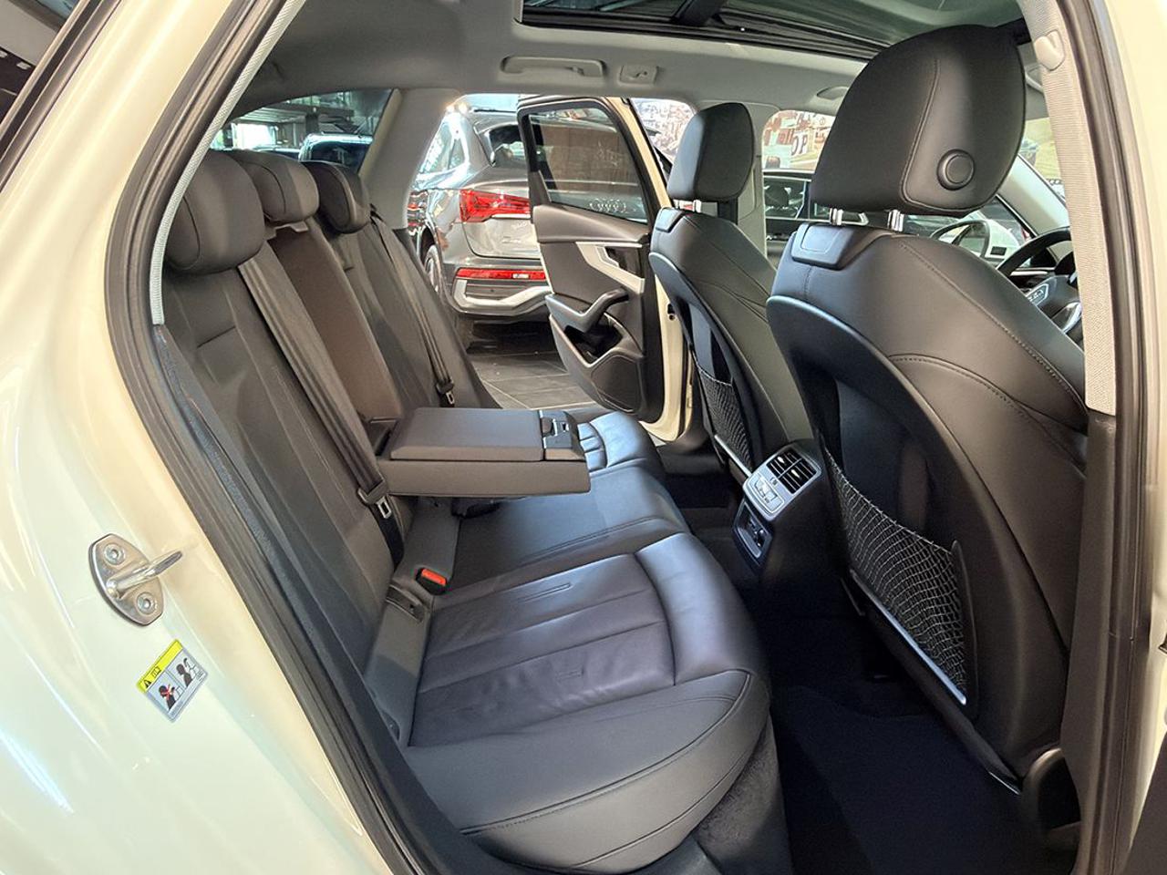 AUDI A4 allroad 40 TDI S-Tronic Identity Contrast - 20