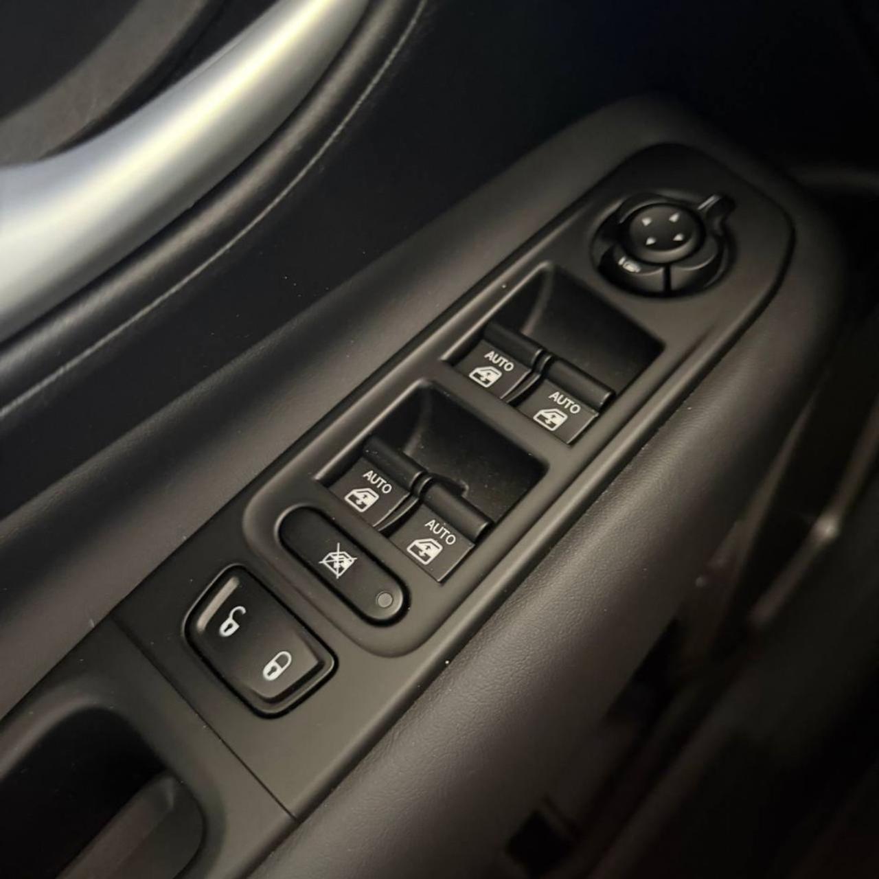 JEEP Renegade 1.3 T4 240 CV PHEV 4xe AT6 North Star - 33