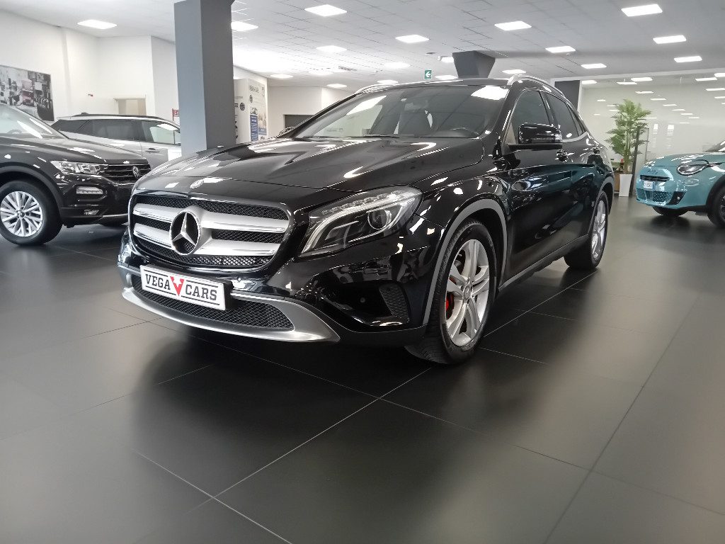 Clicca per ingrandire GLA 220 - d Automatic Sport