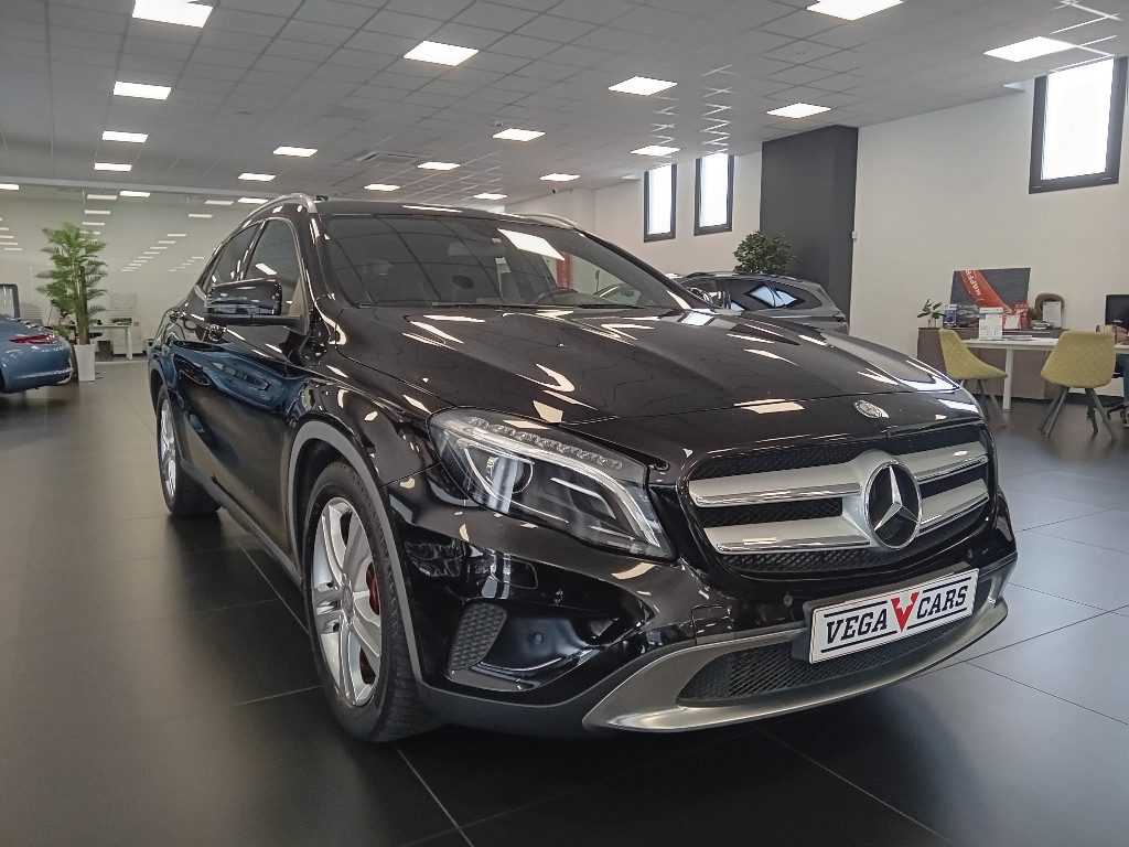 Clicca per ingrandire GLA 220 - d Automatic Sport