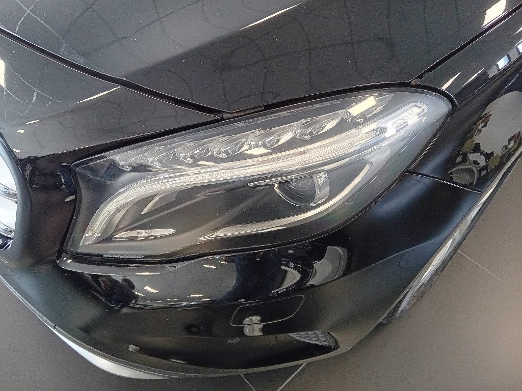 Clicca per ingrandire GLA 220 - d Automatic Sport