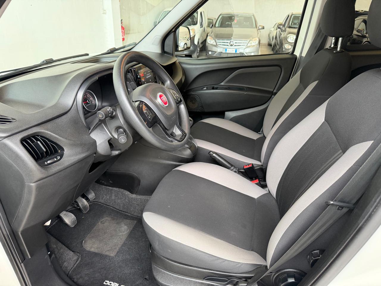 FIAT Doblo Doblò 1.6 MJT 120CV S&S PC Combi N1 Lounge - 9