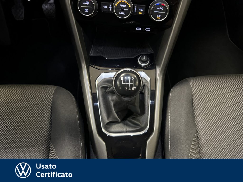 VOLKSWAGEN T-Roc 1.0 tsi style 110cv - 21