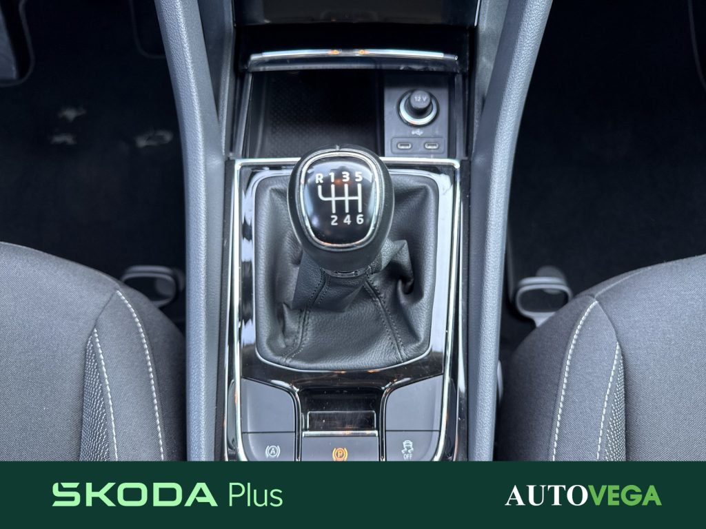 SKODA Karoq 2.0 tdi executive 115cv - 11