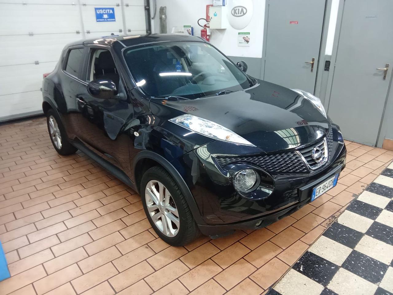 NISSAN Juke 1.6 Tekna Cambio Automatico - 2