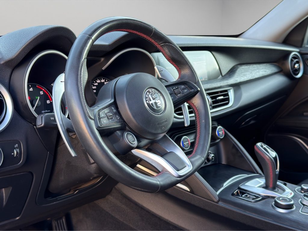 ALFA ROMEO Stelvio AT8 190cv Q4 - 11