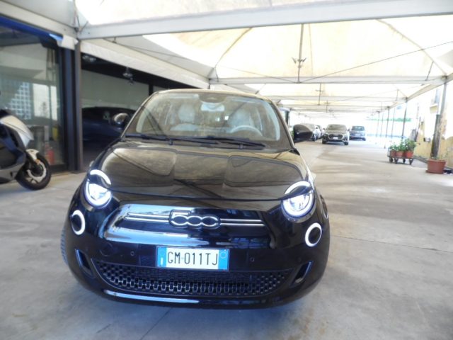 FIAT 500e Nero metallizzato