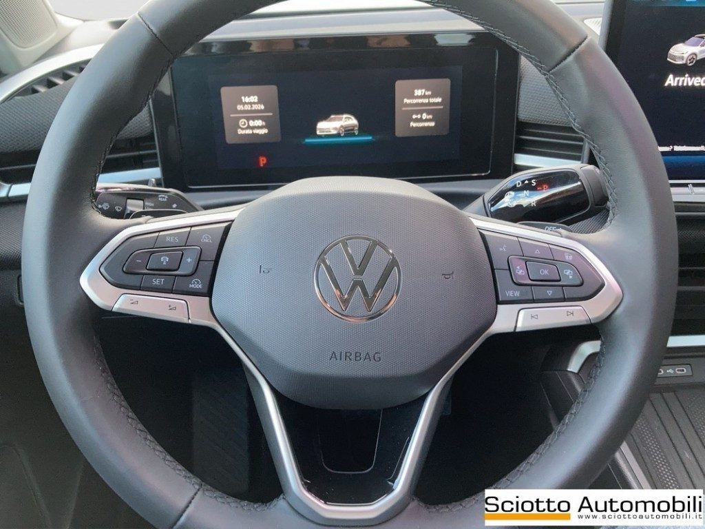 VOLKSWAGEN T-Roc 1.5 TSI ACT Life - 10