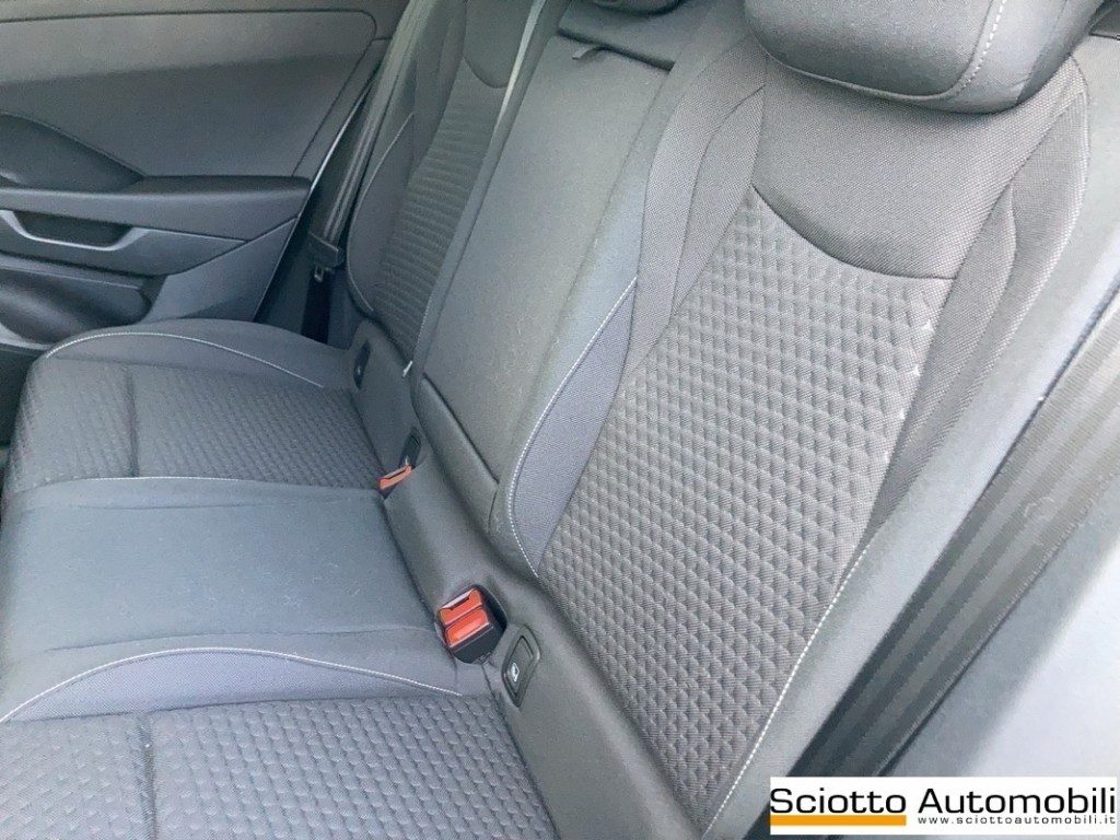 VOLKSWAGEN T-Roc 1.5 TSI ACT Life - 13
