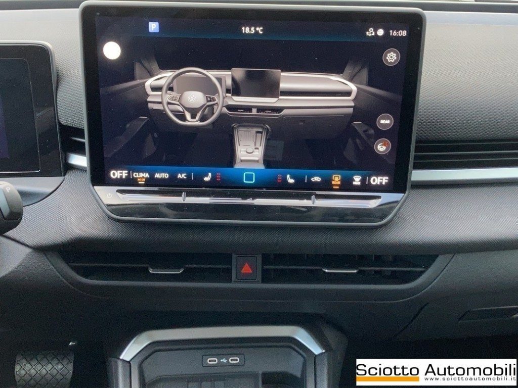 VOLKSWAGEN T-Roc 1.5 TSI ACT Life - 15