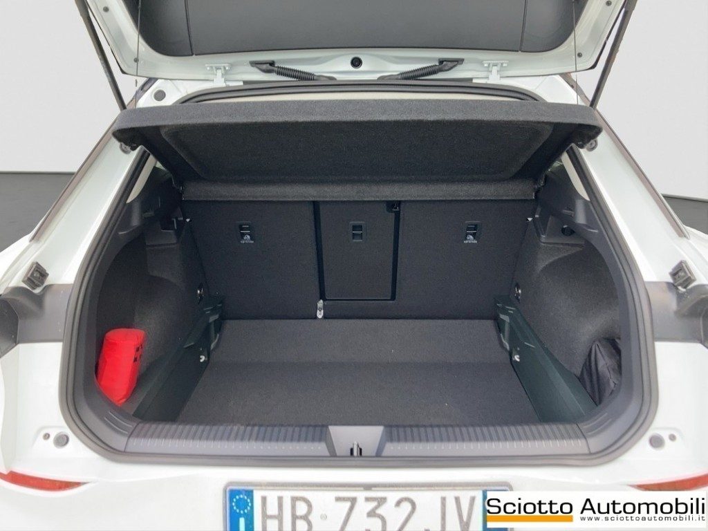 VOLKSWAGEN T-Roc 1.5 TSI ACT Life - 17