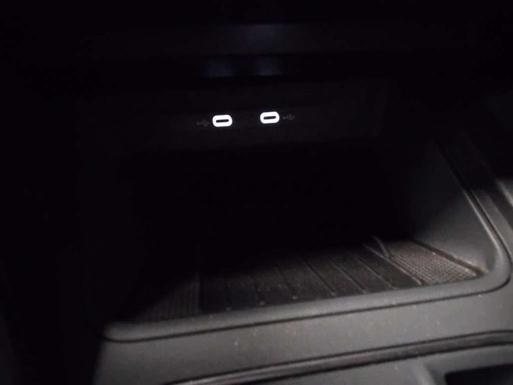 CUPRA Formentor 1.5 TSI DSG 19 VIDEO - 31