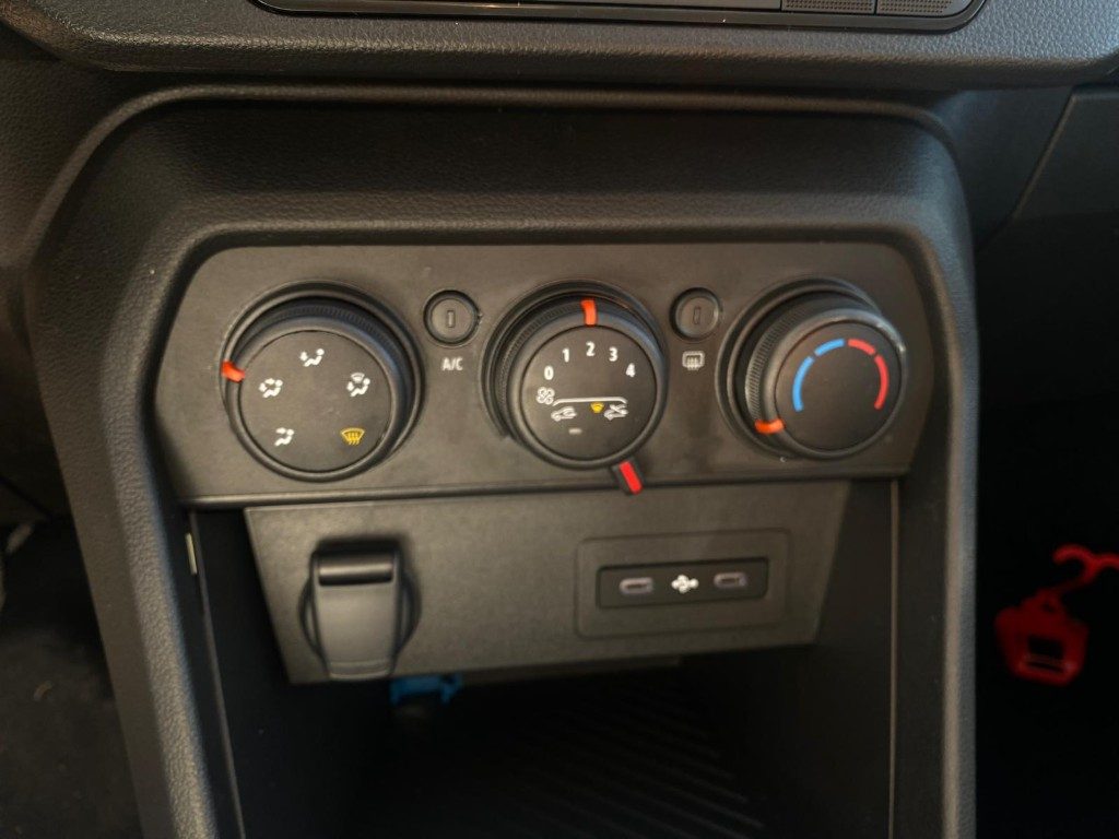 DACIA Sandero Stepway Eco-G 120 CV Expression - 16