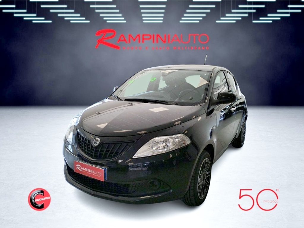 LANCIA Ypsilon 1.0 FireFly Hybrid Km 35.000 Iva Esposta - 3