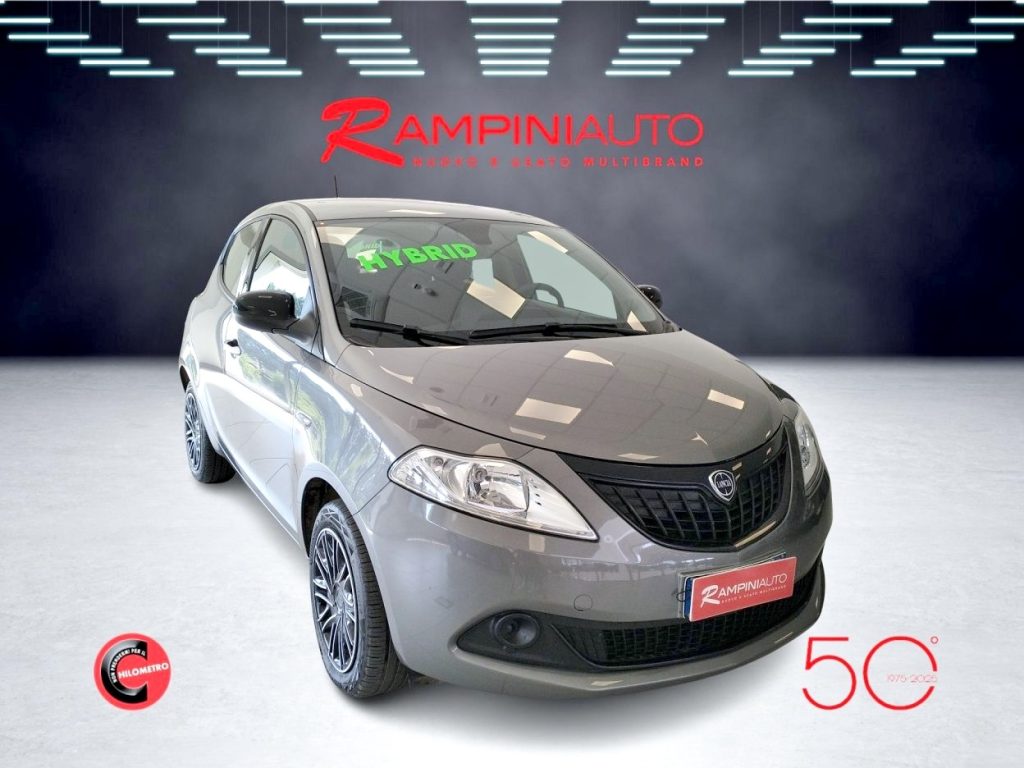 LANCIA Ypsilon 1.0 FireFly Hybrid Km 37.000 Iva Esposta - 4