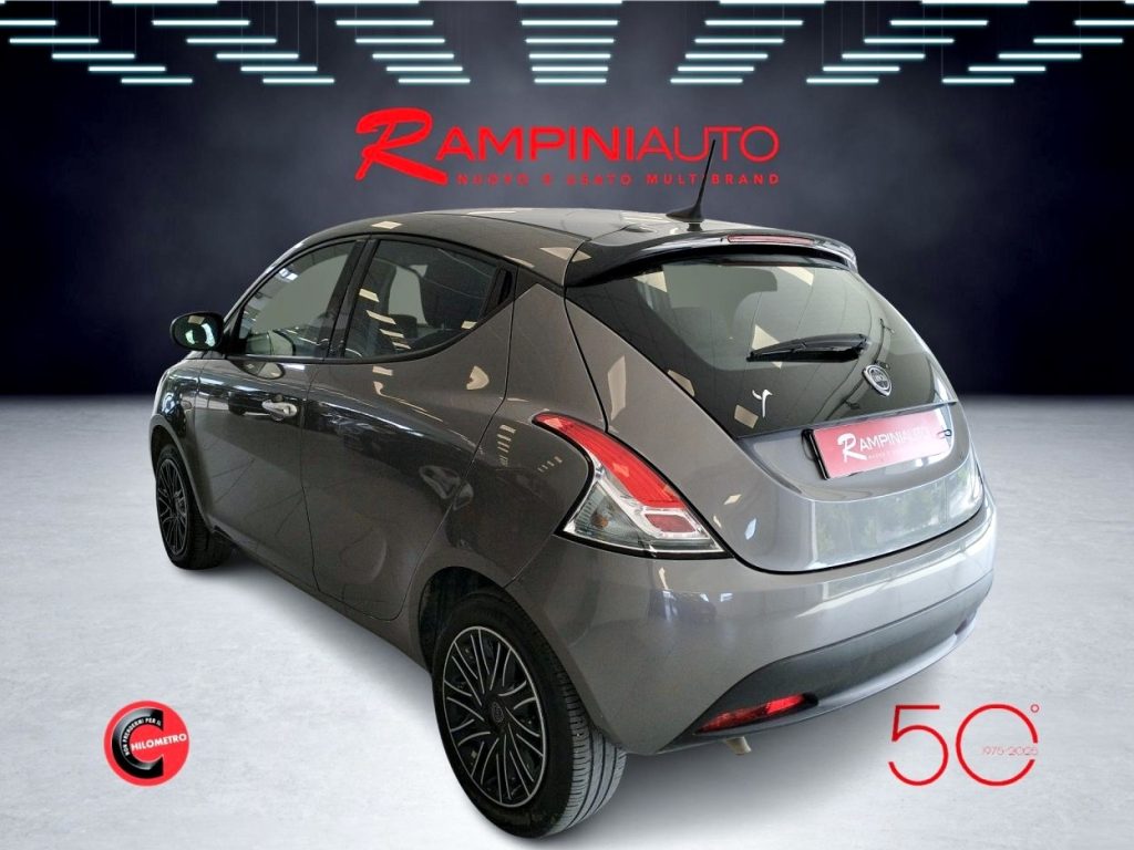 LANCIA Ypsilon 1.0 FireFly Hybrid Km 37.000 Iva Esposta - 10