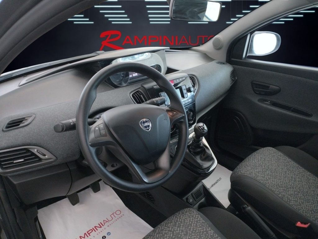 LANCIA Ypsilon 1.0 FireFly Hybrid Km 37.000 Iva Esposta - 14
