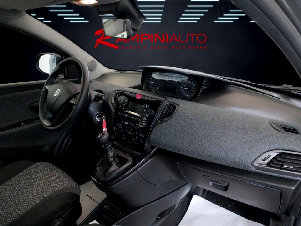 LANCIA Ypsilon 1.0 FireFly Hybrid Km 37.000 Iva Esposta - 19