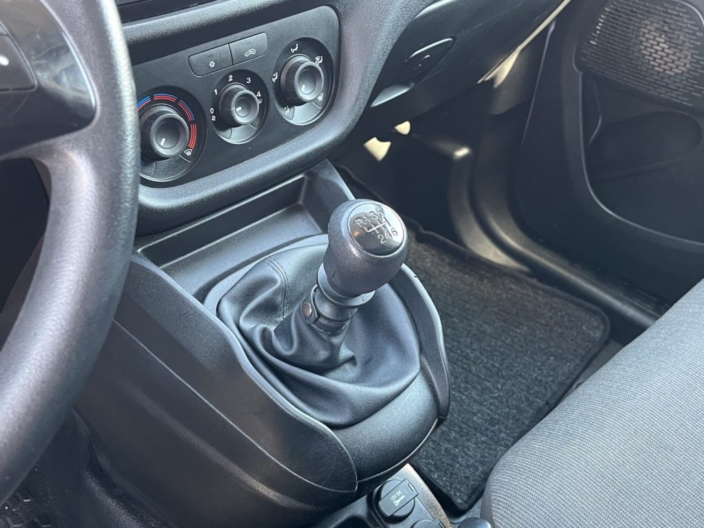 FIAT Doblo 1.6 MJT 105CV CH1 - 13