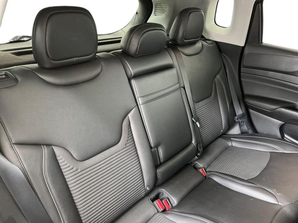 JEEP Compass 1.3 Turbo T4 2WD Limited - 15